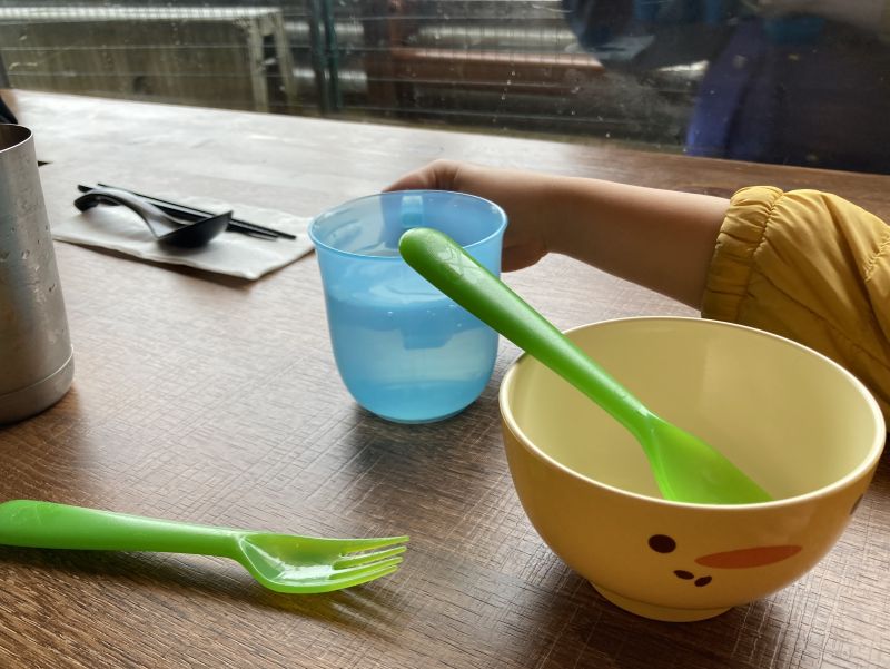 子ども用食器